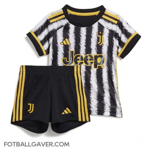 Juventus Fotballklær Hjemmedraktsett Barn 2023-24 Kortermet (+ korte bukser)